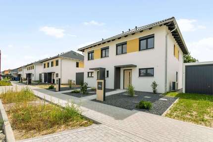 Haus Neuenhagen bei Berlin - 4 Zimmer, 98 m&sup2;, 539.000&euro; | Angebot:26995070