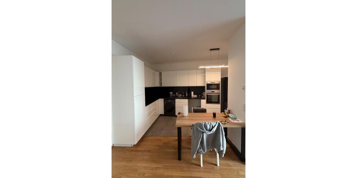 Erdgeschoßwohnung Berlin Spandau - 1 Zimmer, 80 m&sup2;, 1.435&euro; | Angebot:26164611