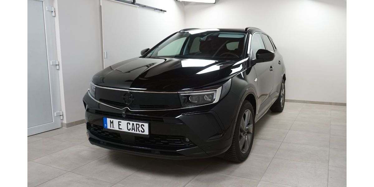 Opel Grandland (X) 13.400 km 24.500 &euro; Falkensee 14612