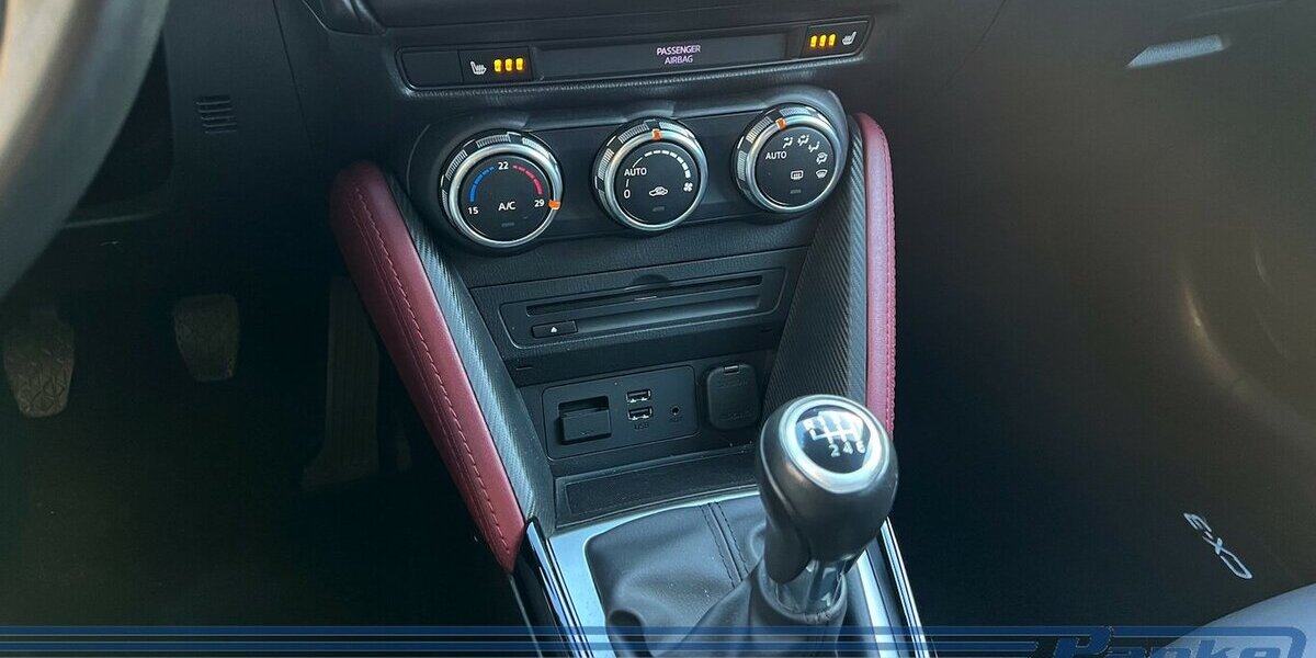 Mazda CX-3 Sports-Line*HU-D*Leder*Navi*R-Cam*SHZ* 85.063 km 11.480 &euro; Berlin 13187