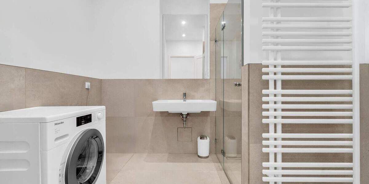 Etagenwohnung Potsdam Berliner Vorstadt - 3 Zimmer, 77 m&sup2;, 2.150&euro; | Angebot:25748536