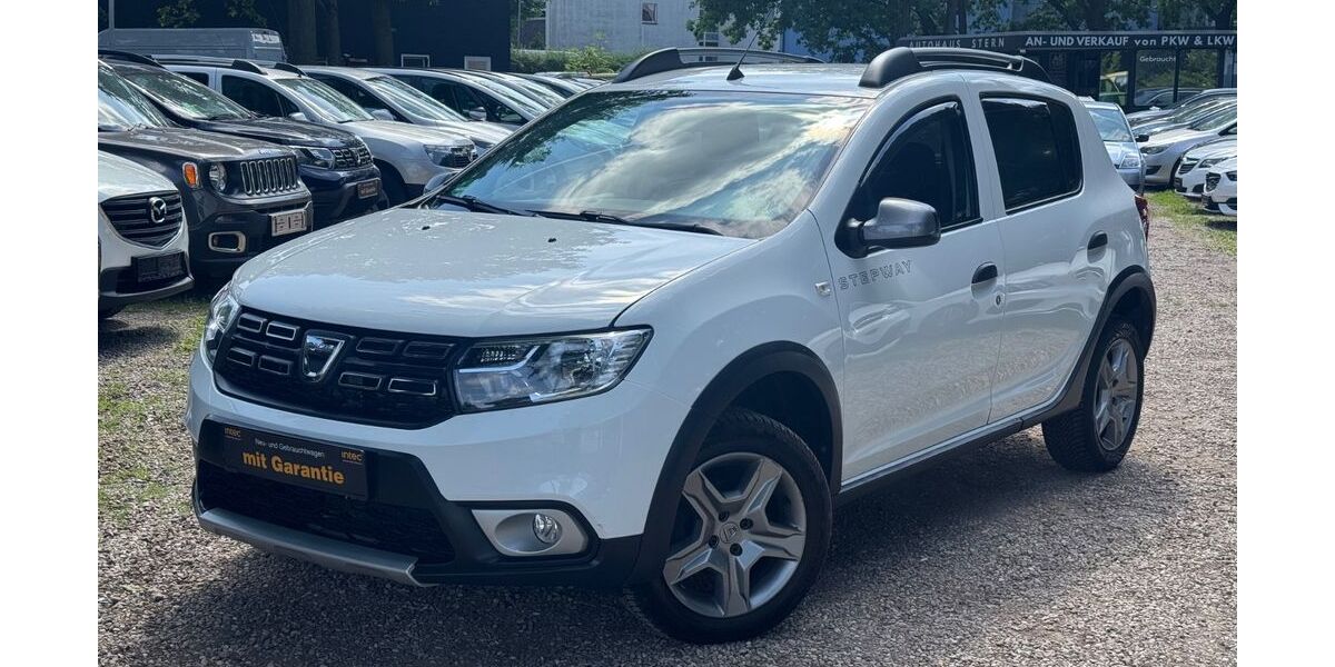 Dacia Sandero 40.000 km 10.990 &euro; Berlin 13127