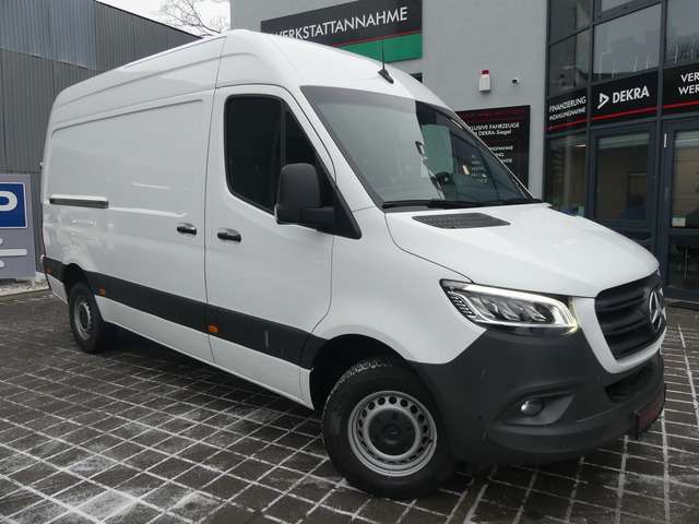 Mercedes-Benz Sprinter 26.800 km 41.800 &euro; Berlin 13156