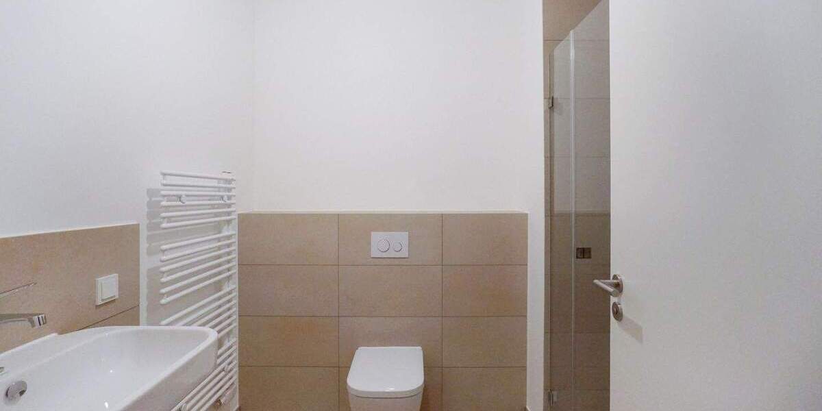 Etagenwohnung Berlin Mitte - 2 Zimmer, 54 m&sup2;, 1.600&euro; | Angebot:25748300