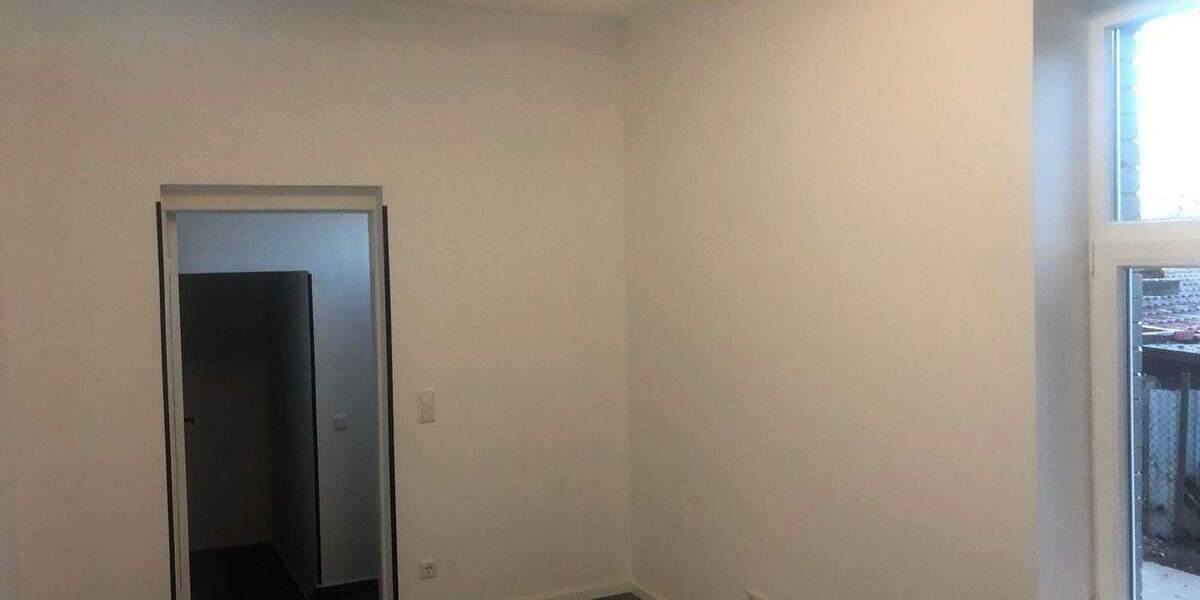 Mehrfamilienhaus, Wohnhaus Berlin Schmöckwitz - 8 Zimmer, 184 m&sup2;, 2.500&euro; | Angebot:25838061