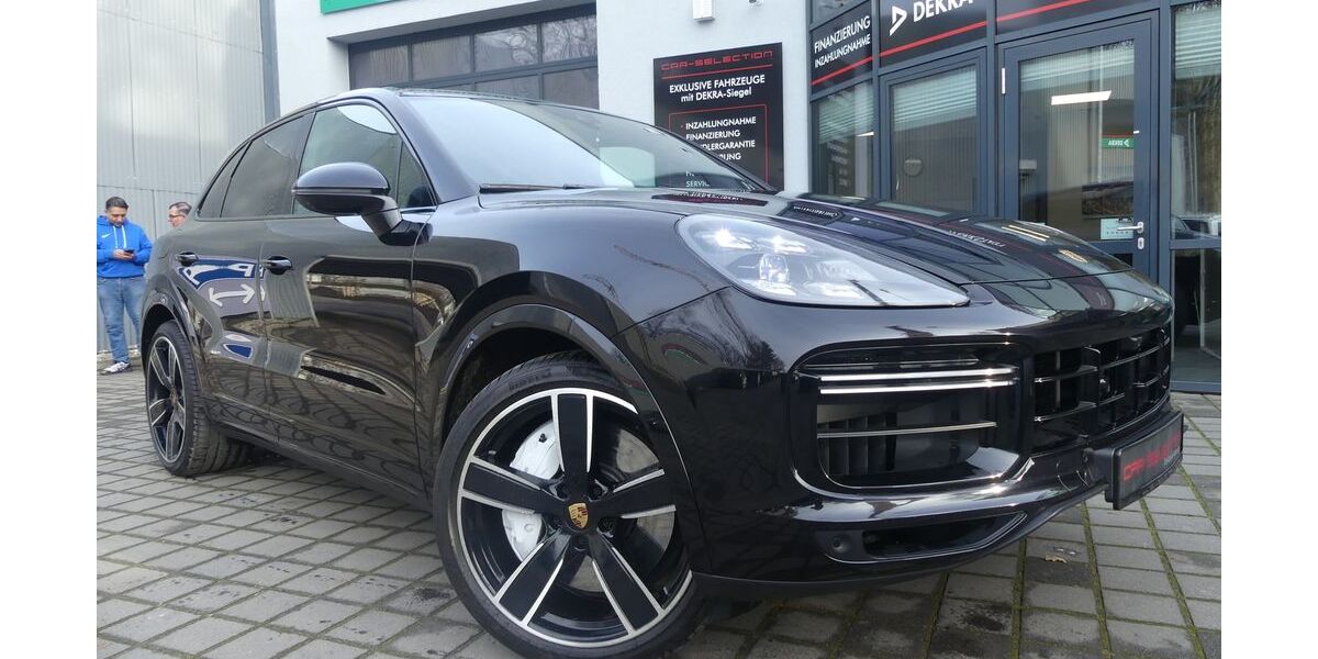 Porsche Cayenne 69.999 km 88.800 € Berlin 13156