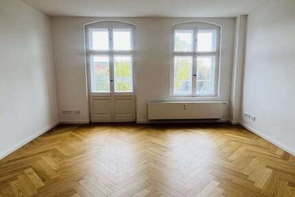 Wohnung zum Mieten in Berlin 1.075 € 53.27 m² 2 zimmer