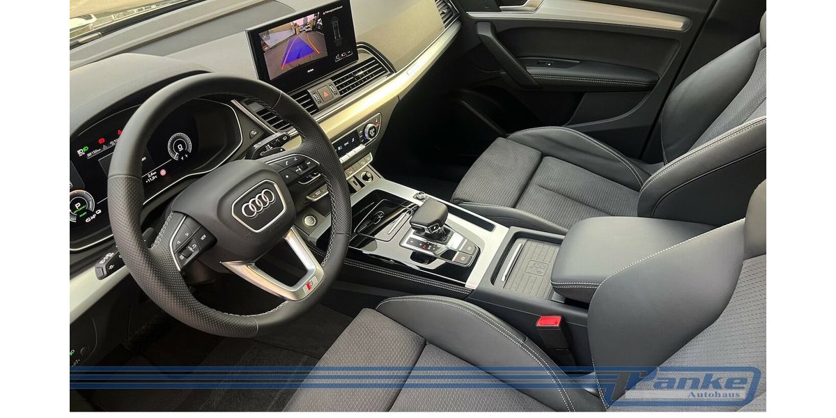 Audi Q5 50 TFSI e quattro advanced S-Line*Matrix*AHK* 4.539 km 44.990 &euro; Berlin 13187