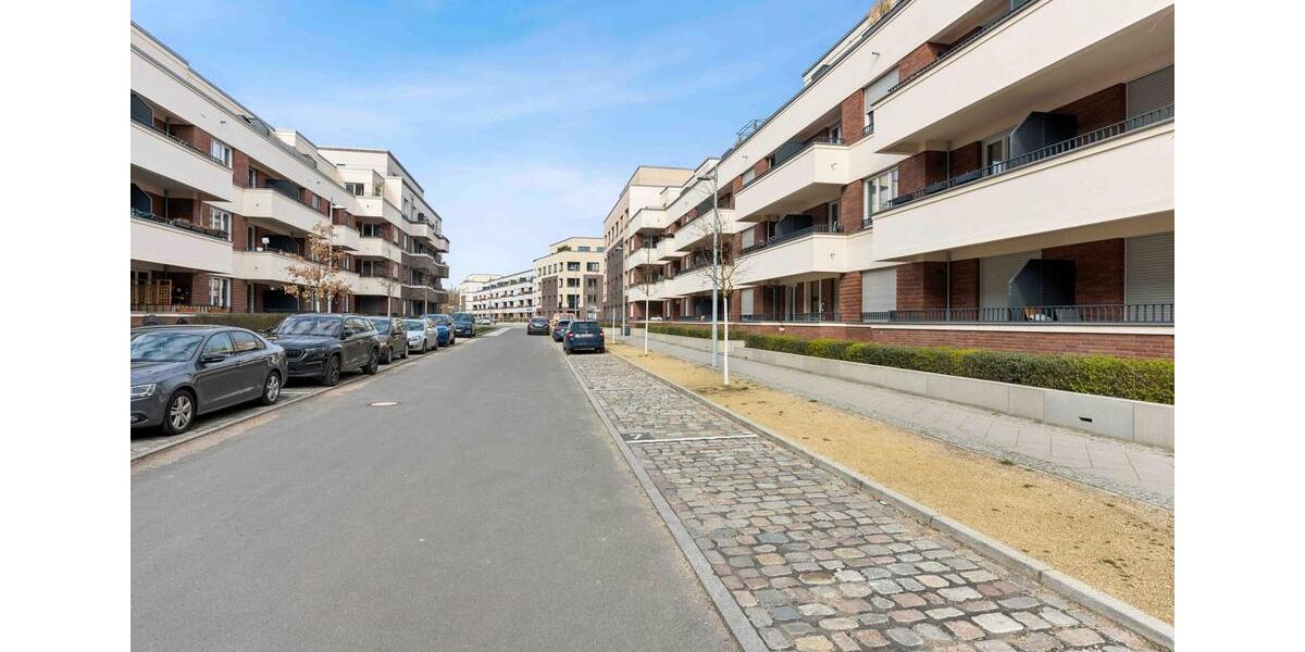 Dachgeschoßwohnung Berlin Lichtenberg - 4 Zimmer, 116 m&sup2;, 2.510&euro; | Angebot:26369516