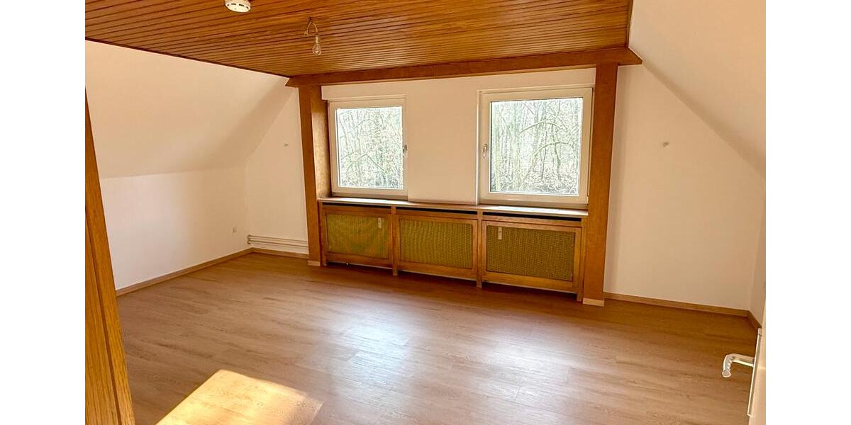 Dachgeschoßwohnung Berlin Steglitz-Zehlendorf - 2 Zimmer, 62 m&sup2;, 1.400&euro; | Angebot:26249335