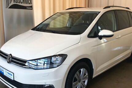 VW Touran 43.233 km 27.950 &euro; Berlin 13088