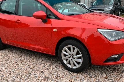 Seat Ibiza 92.500 km 7.999 &euro; Berlin-Spandau 13597
