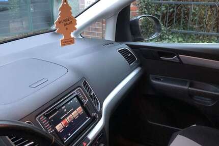 VW Sharan 126.200 km 19.100 &euro; Berlin 14129