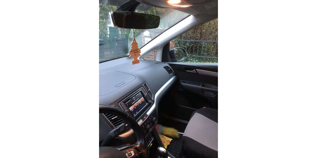 VW Sharan 126.200 km 19.100 &euro; Berlin 14129