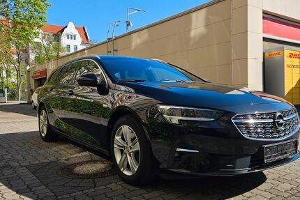 Opel Insignia 154.392 km 12.300 &euro; Berlin 12099