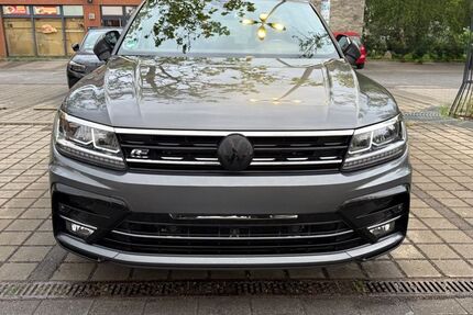 VW Tiguan 68.519 km 23.900 &euro; Berlin 12157