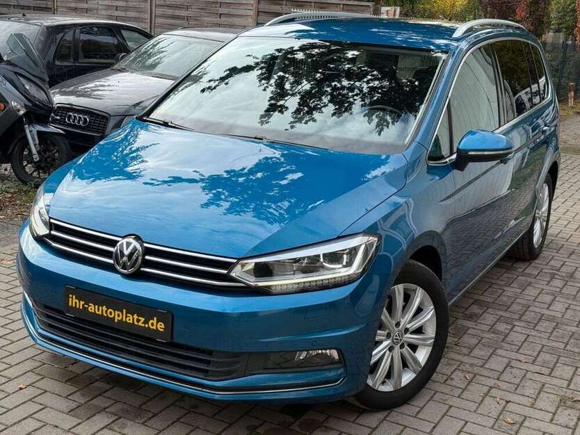 VW Touran 136.500 km 19.950 € Potsdam 14480