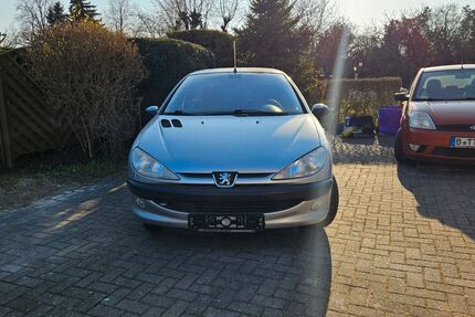 Peugeot 206 84.545 km 2.499 &euro; Berlin 13088