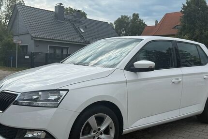 Skoda Fabia 40.162 km 12.990 &euro; Niederlehme 15713