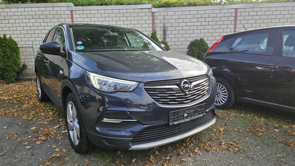 Opel Grandland (X) 158.000 km 10.990 € Königs Wusterhausen 15711