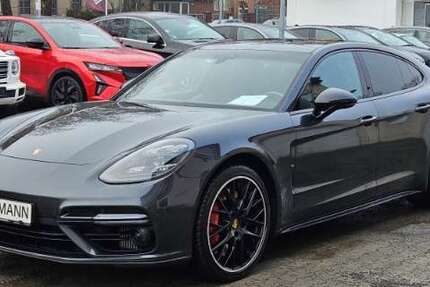 Porsche Panamera 136.123 km 59.890 &euro; Berlin - Steglitz 12247
