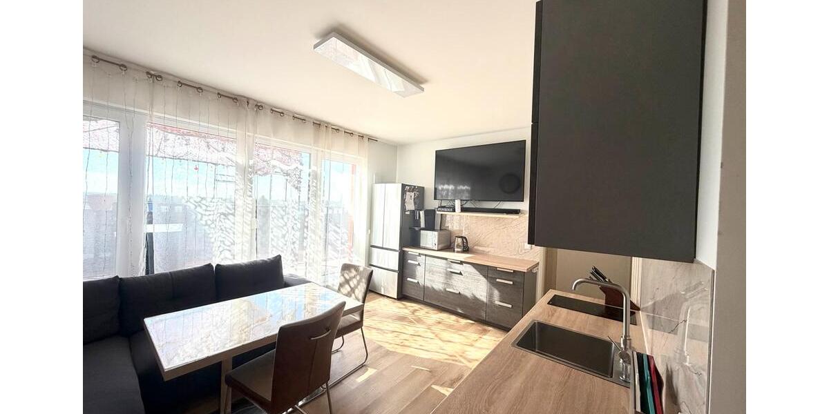 Dachgeschoßwohnung Berlin Marzahn-Hellersdorf - 4 Zimmer, 88 m&sup2;, 1.700&euro; | Angebot:26617843