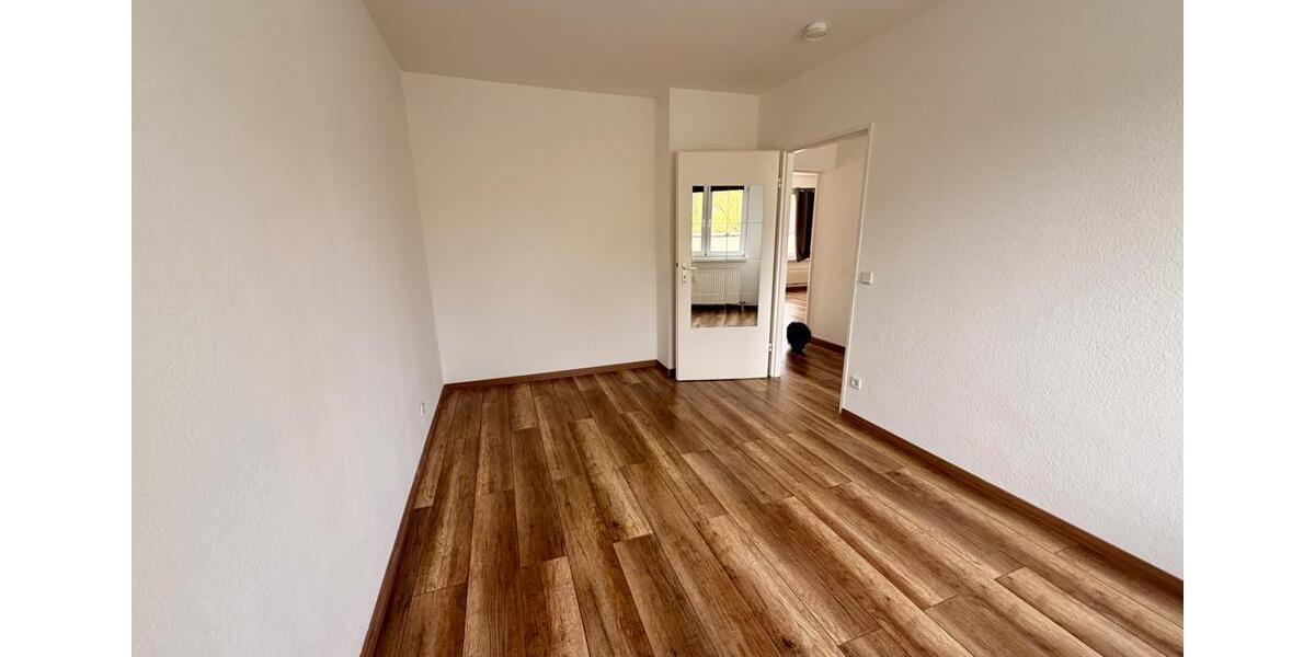 Einfamilienhaus Berlin Spandau - 2 Zimmer, 70 m&sup2;, 1.300&euro; | Angebot:26250841