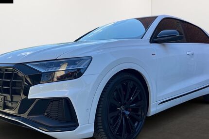 Audi Q8 86.000 km 61.890 &euro; BERLIN 13581