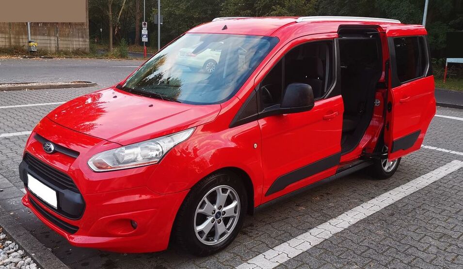 Ford Tourneo Connect 170.000 km 5.999 € Berlin 13403