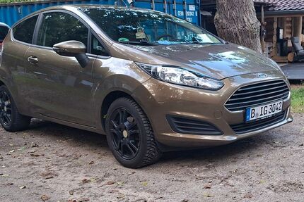 Ford Fiesta 248.000 km 3.500 &euro; Berlin 10179