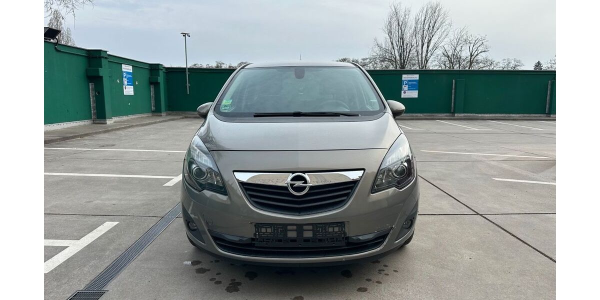Opel Meriva 196.000 km 3.790 &euro; Berlin 12055