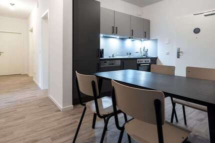 Zimmer Berlin Friedrichsfelde - 730&euro; | Angebot:26683351