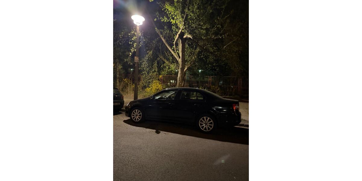 VW Jetta 256.500 km 1.700 &euro; Berlin 10249