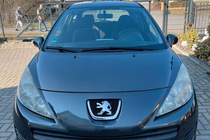 Peugeot 207 158.000 km 2.300 &euro; Oranienburg 16515
