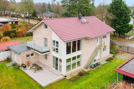 Haus Eggersdorf Eggersdorf - 7 Zimmer, 229 m&sup2;, 850.000&euro; | Angebot:25973843