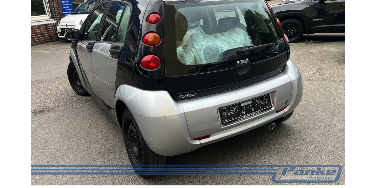 Smart ForFour Basis 70kW*Klima*SR+WR*2-Schlüssel* 175.346 km 990 &euro; Berlin 13187