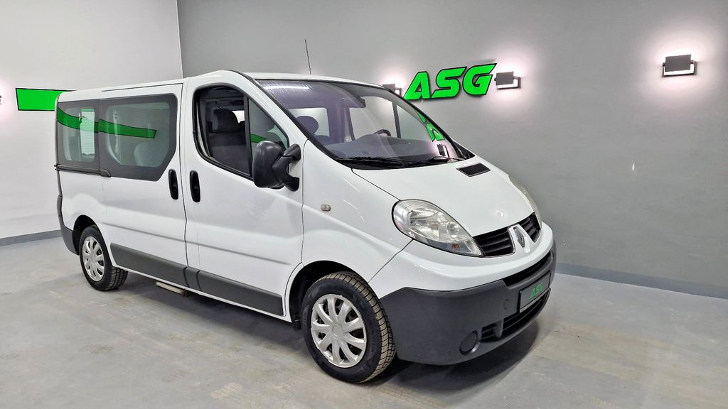 Renault Trafic 198.010 km 9.990 &euro; Großbeeren 14979