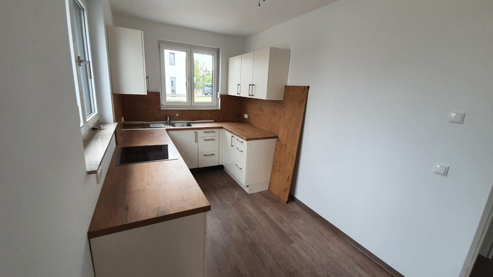 Doppelhaushälfte Berlin Treptow-Köpenick - 4.5 Zimmer, 111 m&sup2;, 2.200&euro; | Angebot:26548086