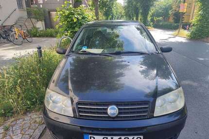 Fiat Punto 192.900 km 1.000 &euro; Berlin (Germany) 15262