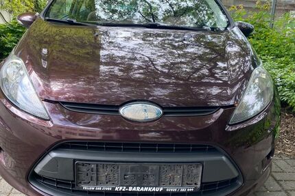 Ford Fiesta 129.427 km 3.999 &euro; Berlin 12349