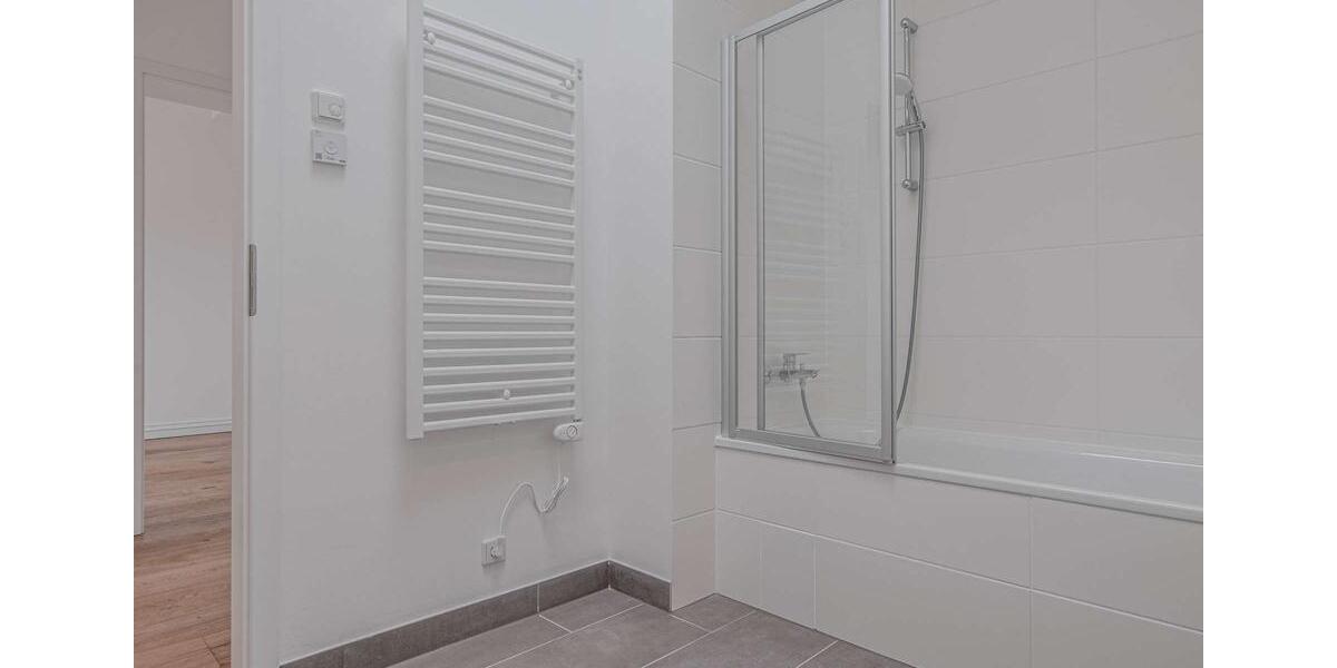 Dachgeschoßwohnung Berlin Pankow - 3 Zimmer, 103 m&sup2;, 2.976&euro; | Angebot:26441110