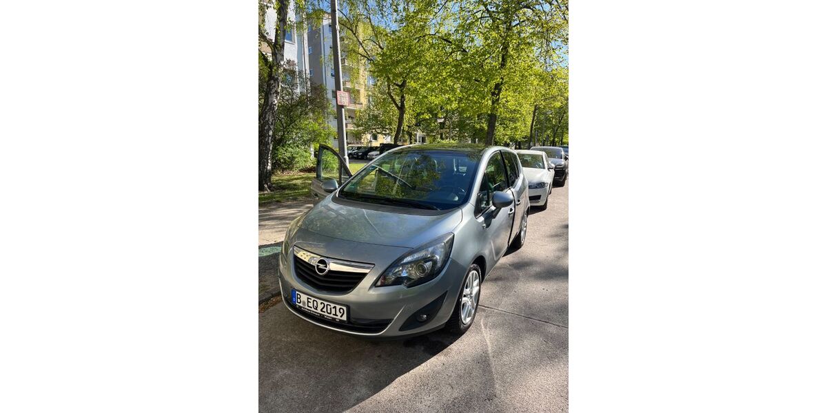 Opel Meriva 186.000 km 5.999 &euro; Berlin 13407