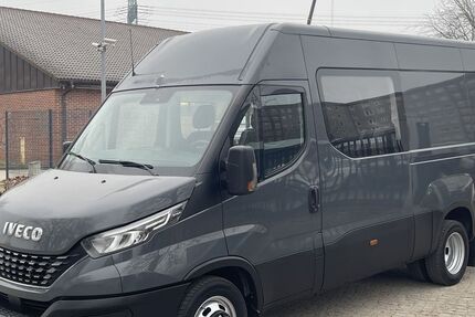 IVECO Andere 238.000 km 23.900 &euro; Berlin 12681