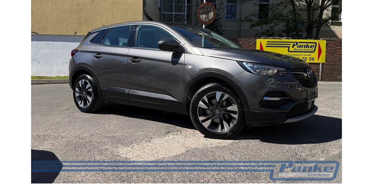 Opel Grandland Innovation*AHK*E-Koffer*Pano*Car-Play* 169.817 km 11.480 &euro; Berlin 13187