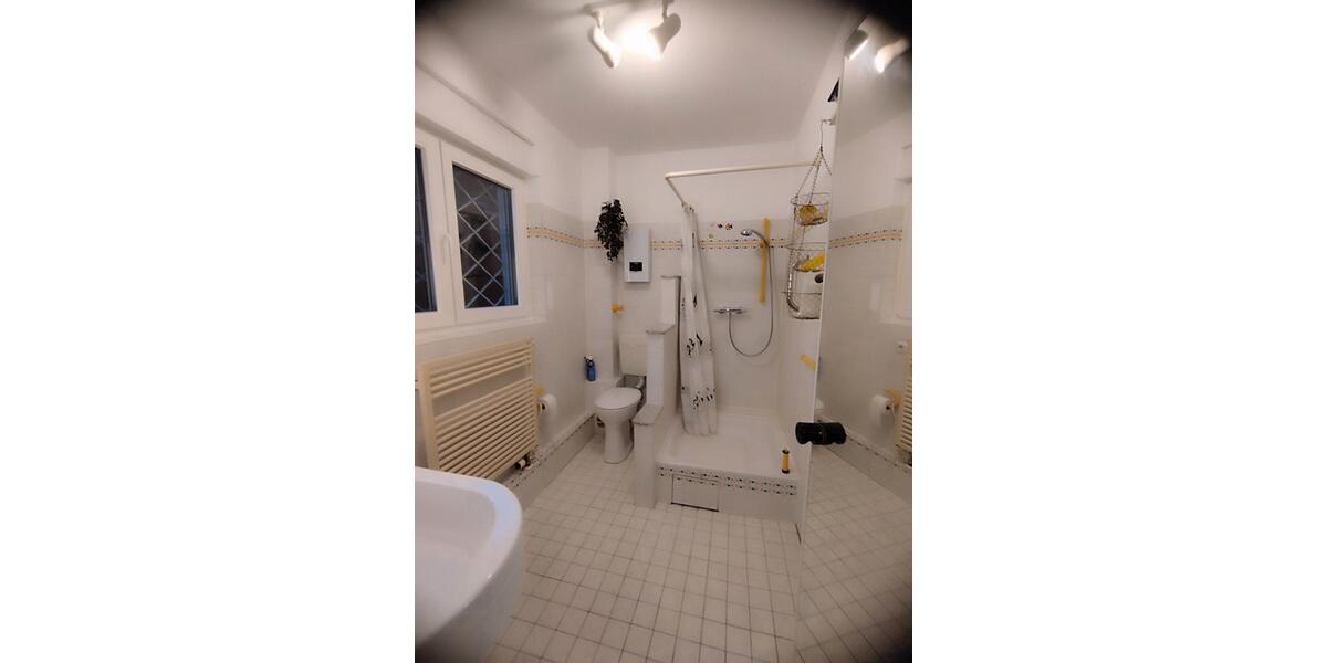 Bungalow Berlin Steglitz-Zehlendorf - 5.5 Zimmer, 160 m&sup2;, 2.500&euro; | Angebot:26644854