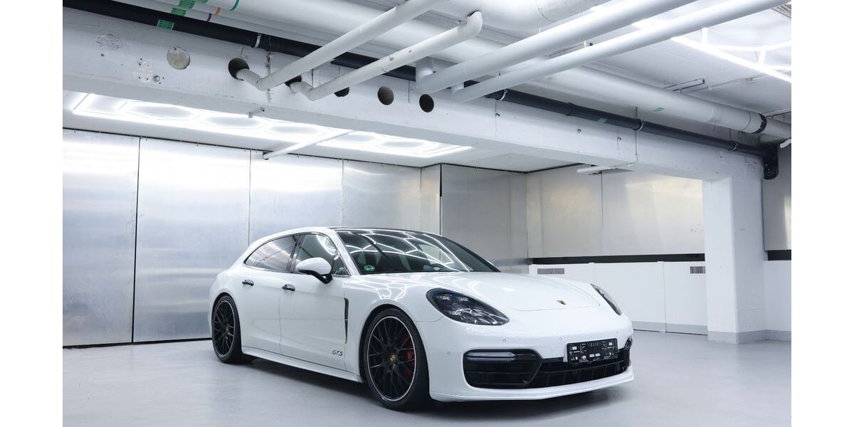 Porsche Panamera 159.800 km 54.900 &euro; Berlin 10625