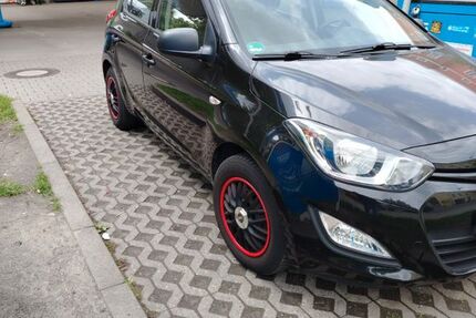 Hyundai i20 52.518 km 5.250 &euro; Berlin 13187