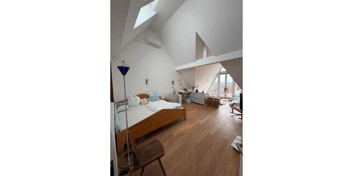 Einfamilienhaus Berlin Tempelhof-Schöneberg - 2.5 Zimmer, 125 m&sup2;, 2.400&euro; | Angebot:25976143