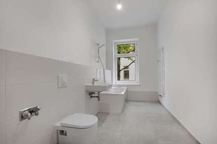 Wohnung Berlin Wilhelmstadt - 3 Zimmer, 97 m&sup2;, 1.398&euro; | Angebot:24843849