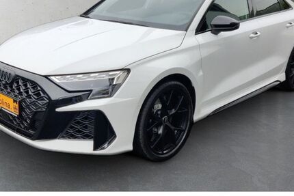 Audi RS3 5.500 km 58.888 &euro; Berlin 13581